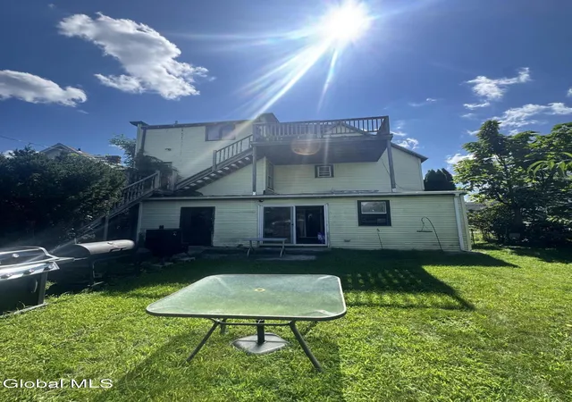 2nd image of 1917 Guilderland Ave, Schenectady, NY 12306 | MLS# 202624535