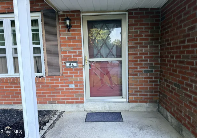 2nd image of 6a Spyglass Hl, Clifton Park, NY 12065 | MLS# 202624555