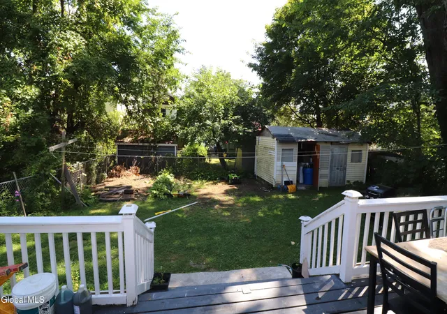 Photo 3 of Single family home for sale at 19 Beekman St, Albany, NY 12209 | MLS# 202624575 | Listing updated on 2026-09-14