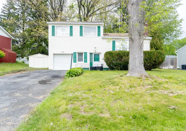 1st image of 3307 Woodlawn Ave, Schenectady, NY 12304 | MLS# 202624551