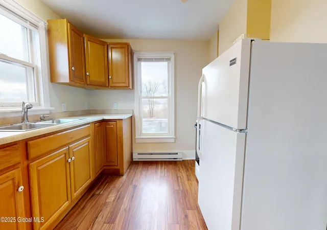 Photo 4 of House for sale at 31-33 S Washington St, Athens, NY 12015 | MLS# 202624572 | Listing updated on 2026-08-22