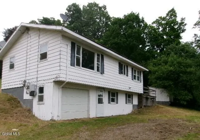 1st image of 26 Rogers Ln, Cambridge, NY 12816 | MLS# 202624588