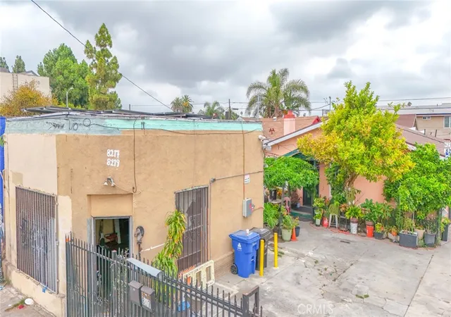 5th image of 8217 Broadway St, Los Angeles, CA 90003 | MLS# DW26139700