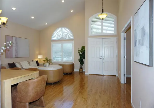 image of 1432 Stone Creek Dr, San Jose, CA 95132 | MLS# ML82056068