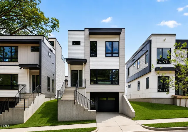 1st image of 3015 Bickett Blvd, Raleigh, NC 27608 | MLS# 10187246