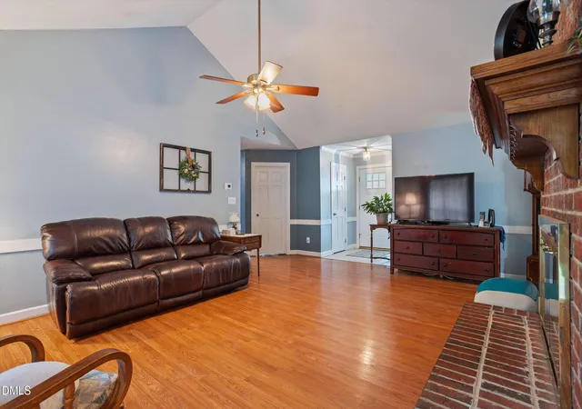 5th image of 124 Stonehenge Dr, Clayton, NC 27520 | MLS# 10187419