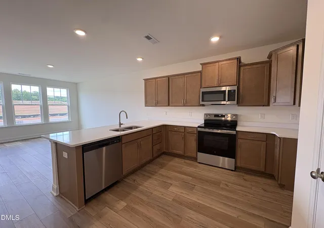 Photo 5 of Townhouse for sale at 220 Straight Ln, Franklinton, NC 27525 | MLS# 10189632 | Listing updated on 2026-08-30