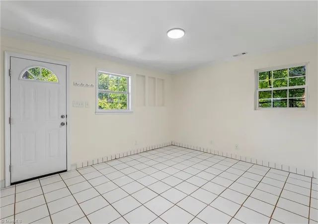 5th image of 2117 Bowen Blvd, Winston Salem, NC 27105 | MLS# 1230684