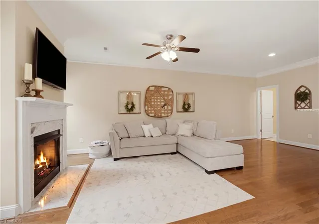 Photo 4 of Single family home for sale at 752 Carneros Cir, High Point, NC 27265 | MLS# 1230273 | Listing updated on 2026-09-15