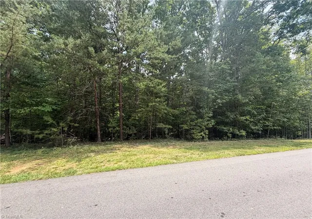 4th image of 00 Glenrobin Dr, Eden, NC 27288 | MLS# 1230236
