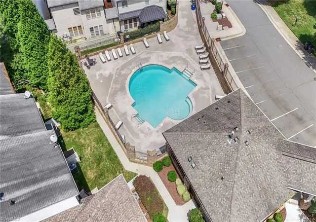 36th image of 1240 United Ct, Winston Salem, NC 27103 | MLS# 1230220