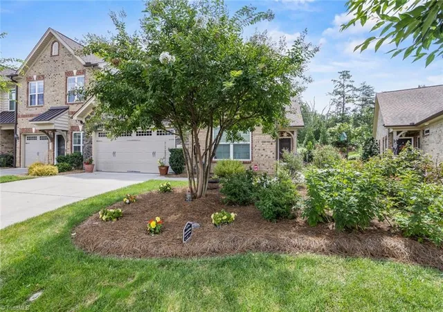 Photo 3 of Sale Pending at 1240 United Ct, Winston Salem, NC 27103 | MLS# 1230220 | Listing updated on 2026-10-21