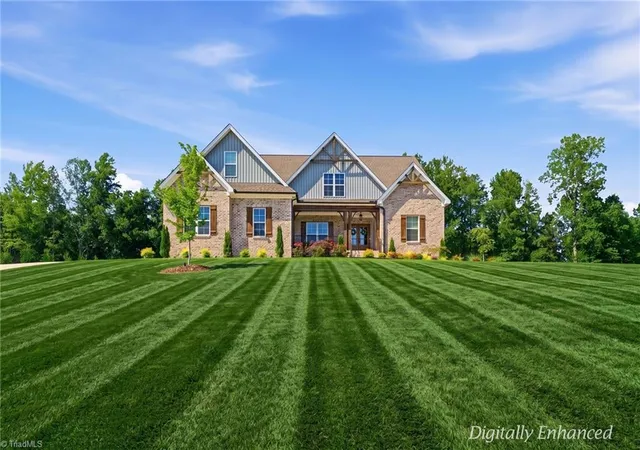 3rd image of 986 Medinah Dr, Winston Salem, NC 27107 | MLS# 1230353