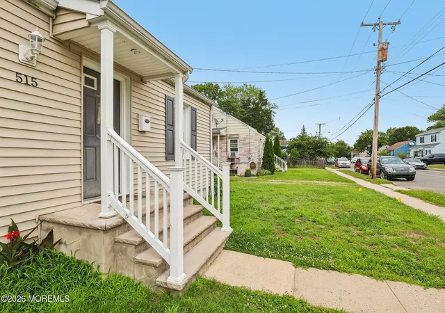 Photo 3 of Single family home for sale at 515 Willow St, Lakehurst, NJ 08733 | MLS# 22622562 | Listing updated on 2026-09-16