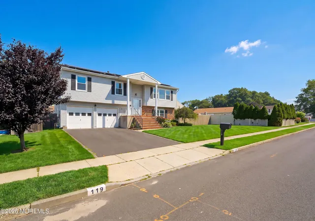 Photo 2 of Sale Pending at 119 Pine Needle St, Howell, NJ 07731 | MLS# 22622315 | Listing updated on 2026-09-04