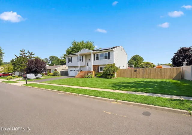 Photo 3 of Sale Pending at 119 Pine Needle St, Howell, NJ 07731 | MLS# 22622315 | Listing updated on 2026-09-04