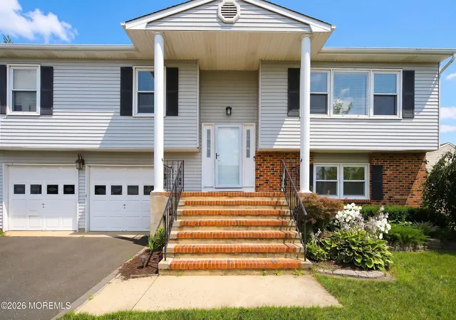Photo 3 of Sale Pending at 119 Pine Needle St, Howell, NJ 07731 | MLS# 22622315 | Listing updated on 2026-09-04
