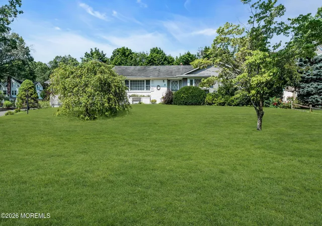 Photo 3 of Sale Pending at 4 Dickinson Ave, Toms River, NJ 08753 | MLS# 22621947 | Listing updated on 2026-10-16
