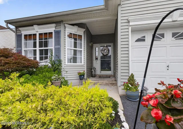 3rd image of 21 Snowberry Ln, Howell, NJ 07731 | MLS# 22622881