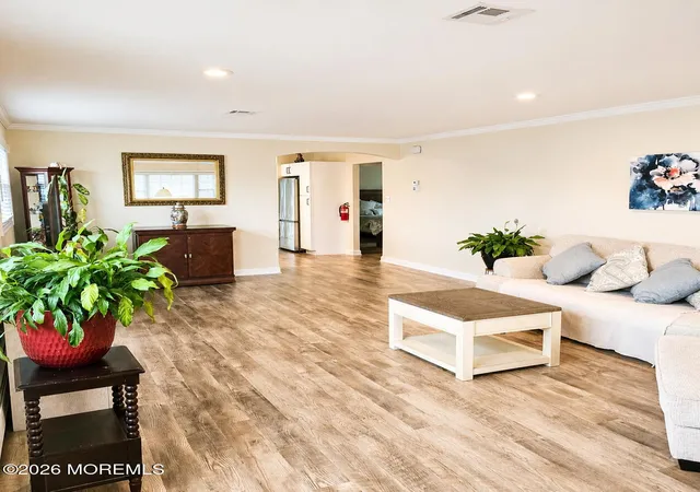 Photo 3 of Single family home for sale at 71 Bimini Dr, Toms River, NJ 08753 | MLS# 22612157 | Listing updated on 2026-08-24