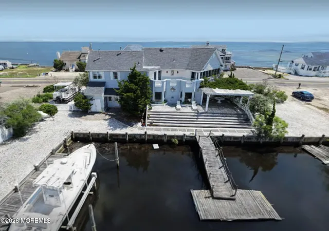 2nd image of 322 Bayshore Dr, Barnegat, NJ 08005 | MLS# 22612247