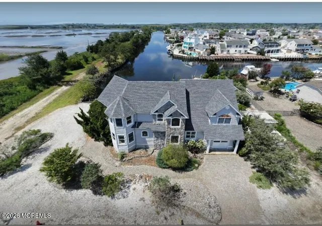 Photo 3 of Single family home for sale at 322 Bayshore Dr, Barnegat, NJ 08005 | MLS# 22612247 | Listing updated on 2026-08-25