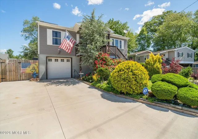 Photo 3 of Single family home for sale at 422 W Cala Breeze Way, Little Egg Harbor Twp, NJ 08087 | MLS# 22624216 | Listing updated on 2026-09-03