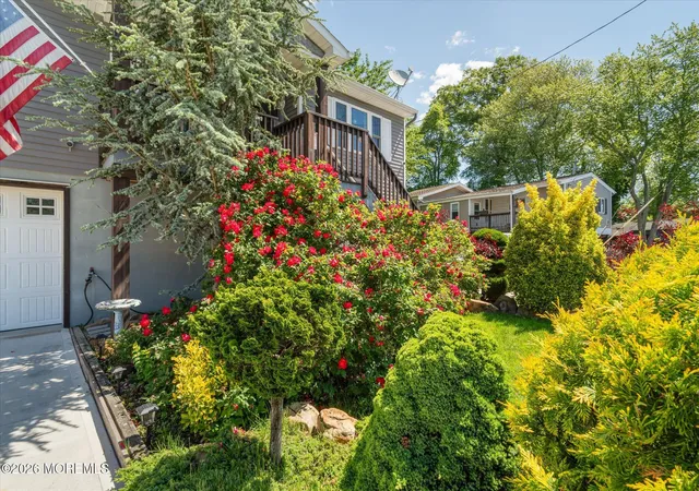 Photo 3 of Single family home for sale at 422 W Cala Breeze Way, Little Egg Harbor Twp, NJ 08087 | MLS# 22624216 | Listing updated on 2026-09-03