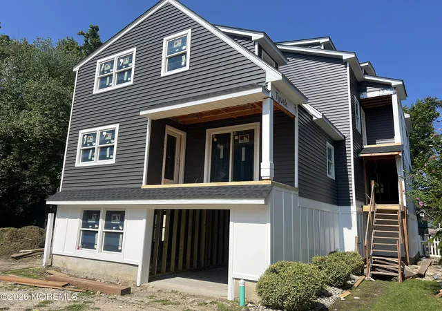 1st image of 2 Warren Pl, Bay Head, NJ 08742 | MLS# 22612830