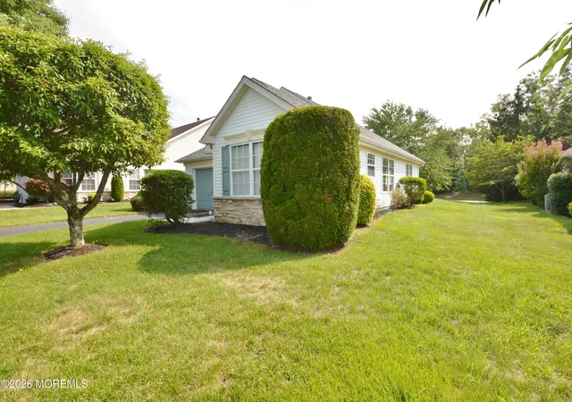 Photo 3 of Single family home for sale at 2654 Meadow Lake Dr, Toms River, NJ 08755 | MLS# 22612792 | Listing updated on 2026-10-06