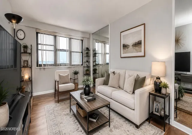 2nd image of 1225 Kennedy Blvd #10J, Bayonne, NJ 07002 | MLS# 22614699