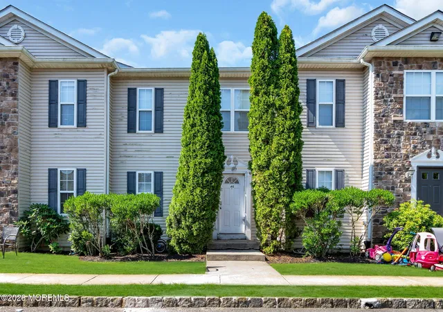 1st image of 46 Aspen Ct, Lakewood, NJ 08701 | MLS# 22623174
