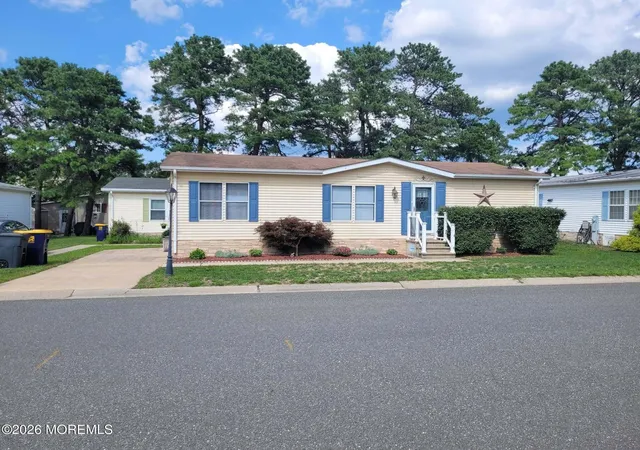 1st image of 123 Briarwood Ct, Whiting, NJ 08759 | MLS# 22623667