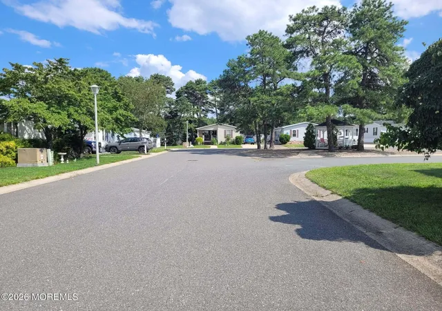 3rd image of 123 Briarwood Ct, Whiting, NJ 08759 | MLS# 22623667
