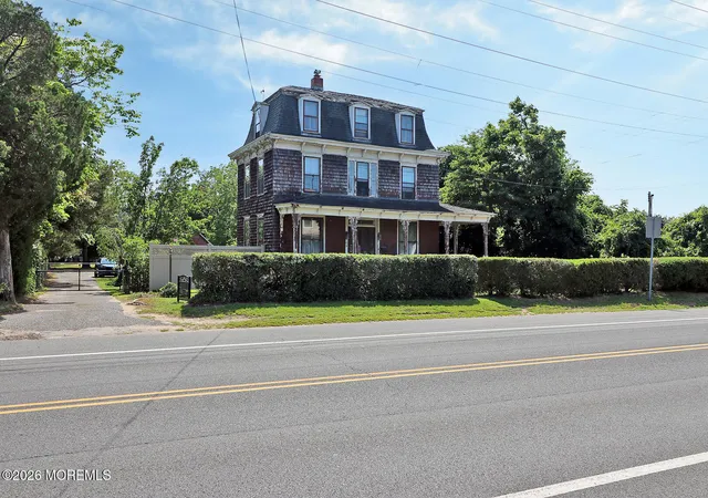 61st image of 105 E Bay Ave, Manahawkin, NJ 08050 | MLS# 22622486