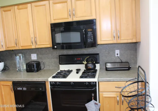 3rd image of 96 Joan Ct, Jackson, NJ 08527 | MLS# 22623044