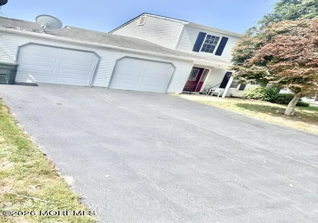 2nd image of 9 Starlight Rd, Howell, NJ 07731 | MLS# 22618777