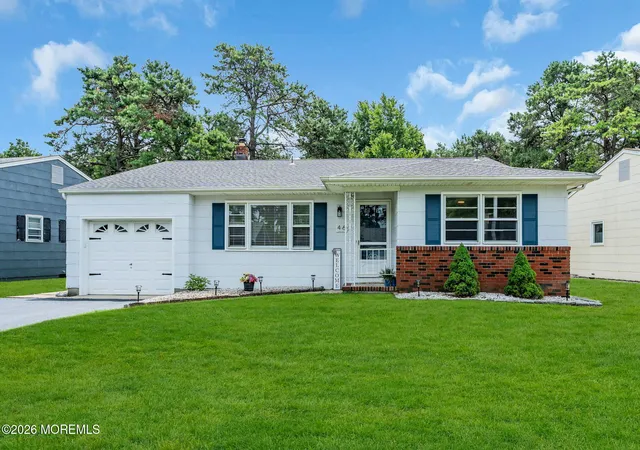 Photo 1 of Single family home for sale at 46 Millbrook Dr, Toms River, NJ 08757 | MLS# 22621661 | Listing updated on 2026-09-17
