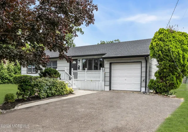 2nd image of 108 Malmy Dr, Brick, NJ 08724 | MLS# 22625590