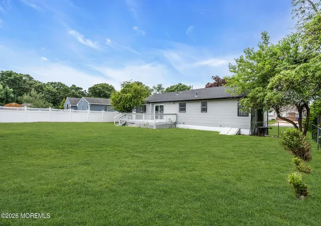 32nd image of 108 Malmy Dr, Brick, NJ 08724 | MLS# 22625590
