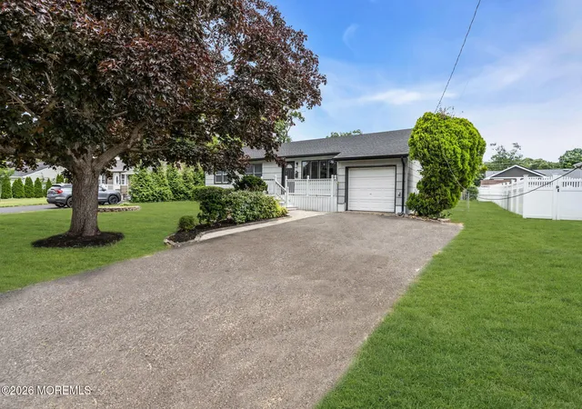 4th image of 108 Malmy Dr, Brick, NJ 08724 | MLS# 22625590