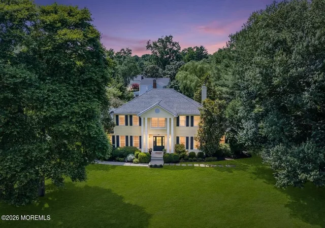 Photo 2 of Sale Pending at 242 Williamsburg Dr, Shrewsbury Boro, NJ 07702 | MLS# 22621817 | Listing updated on 2026-08-21