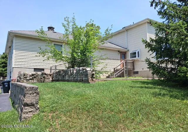 4th image of 31 Hunt Rd, Freehold, NJ 07728 | MLS# 22619619
