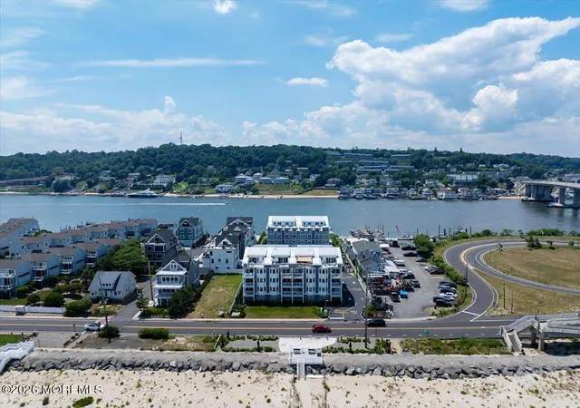 Listing Photo 4 - Condo for sale in building located at 150 Ocean Ave, Sea Bright, NJ 07760 - Unit #21