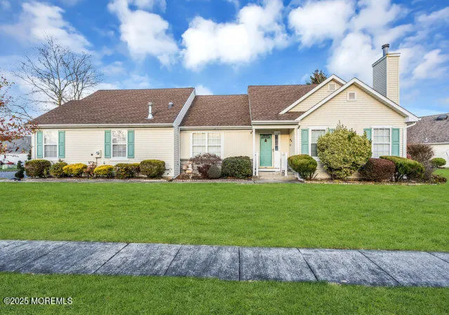 Photo 3 of Single family home for sale at 2453 Crisfield St, Toms River, NJ 08755 | MLS# 22623812 | Listing updated on 2026-10-09