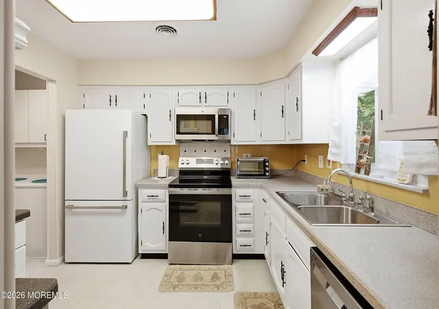 image of 59 Franklin Ln, Whiting, NJ 08759 | MLS# 22619979