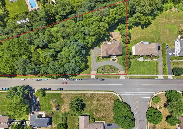 5th image of 425 Iron Bridge Rd, Freehold, NJ 07728 | MLS# 22620137