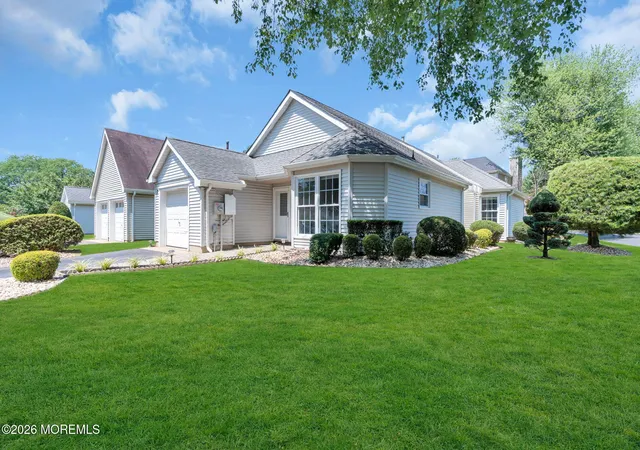 2nd image of 7 Petunia Pl, Freehold, NJ 07728 | MLS# 22623182