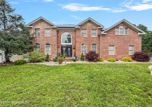 Photo 1 of Single family home for sale at 15 Cedarview Ave, Jackson, NJ 08527 | MLS# 22621808 | Listing updated on 2026-09-01
