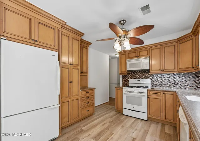 5th image of 1820 Bayonne Ave, Whiting, NJ 08759 | MLS# 22621721